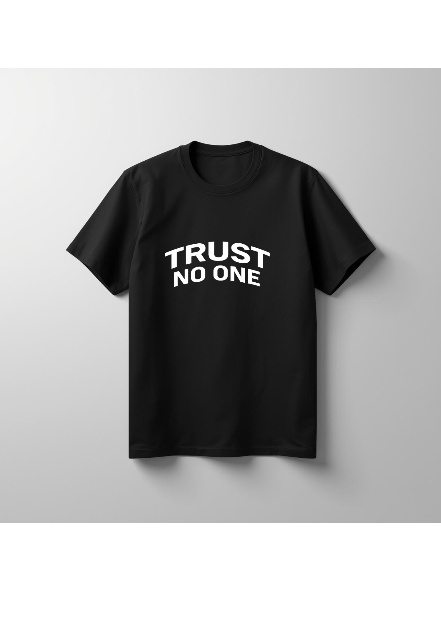 Trust No One – koszulka streetwear z charakterem